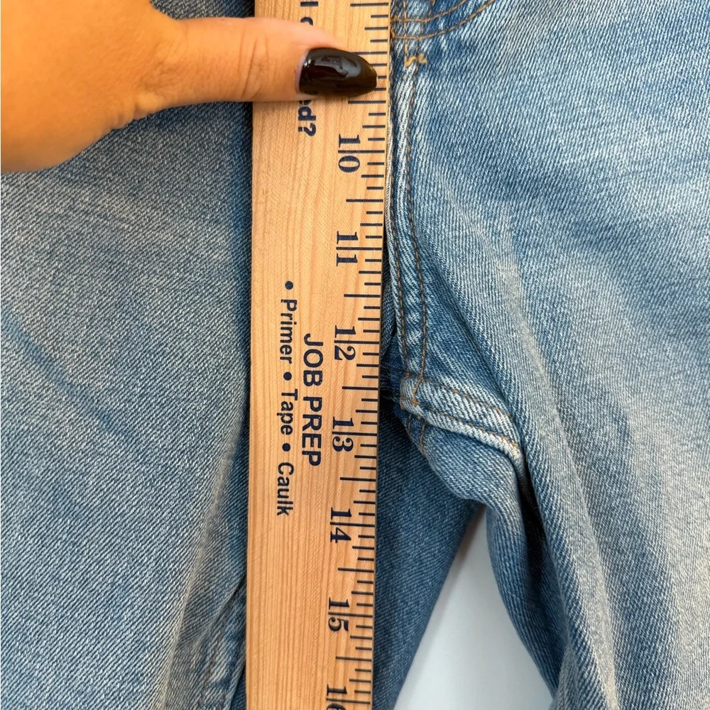 Abercrombie & Fitch Curve Love Ultra High Rise Ankle Straight Jean - Picture 6 of 12